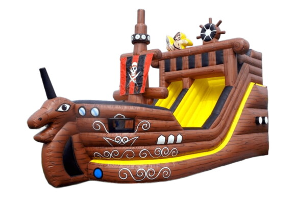 Château Gonflable Bateau Pirate - 02