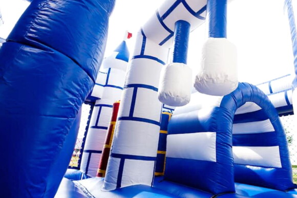 Château Gonflable - Château Fort - 03