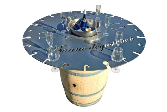 Mange Debout Tonneau - 02